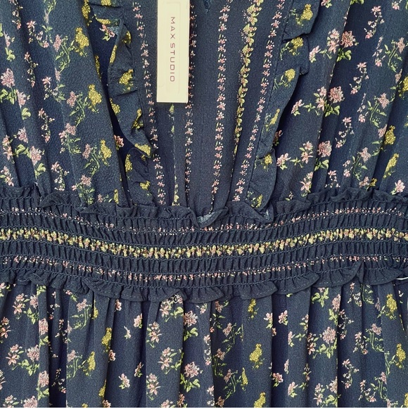 Max Studio Crepe Empire Waist Dress 3/4 Tiered Bubble Sleeves V-Neck Layered - Picture 6 of 13